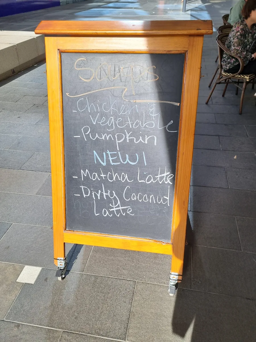 Menu, Tartine Cafe