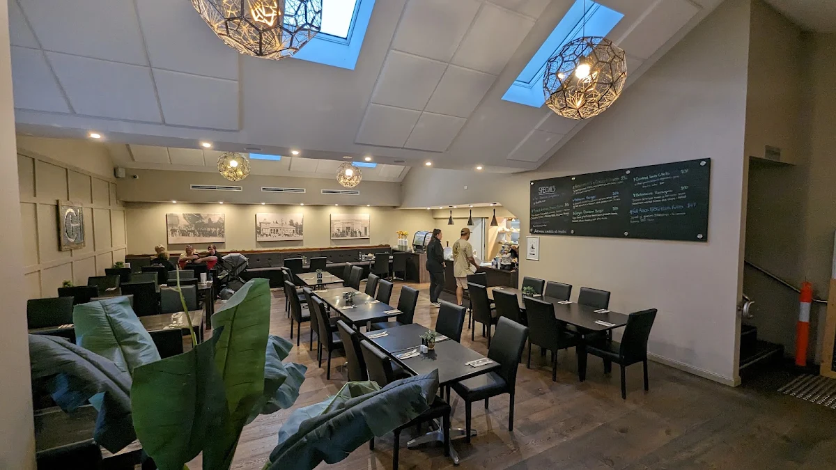Vibe, The Cooma Hotel