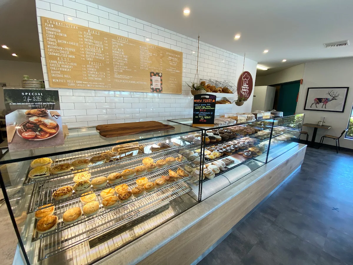 Vibe, The Fabulous Baker Boys Bakery