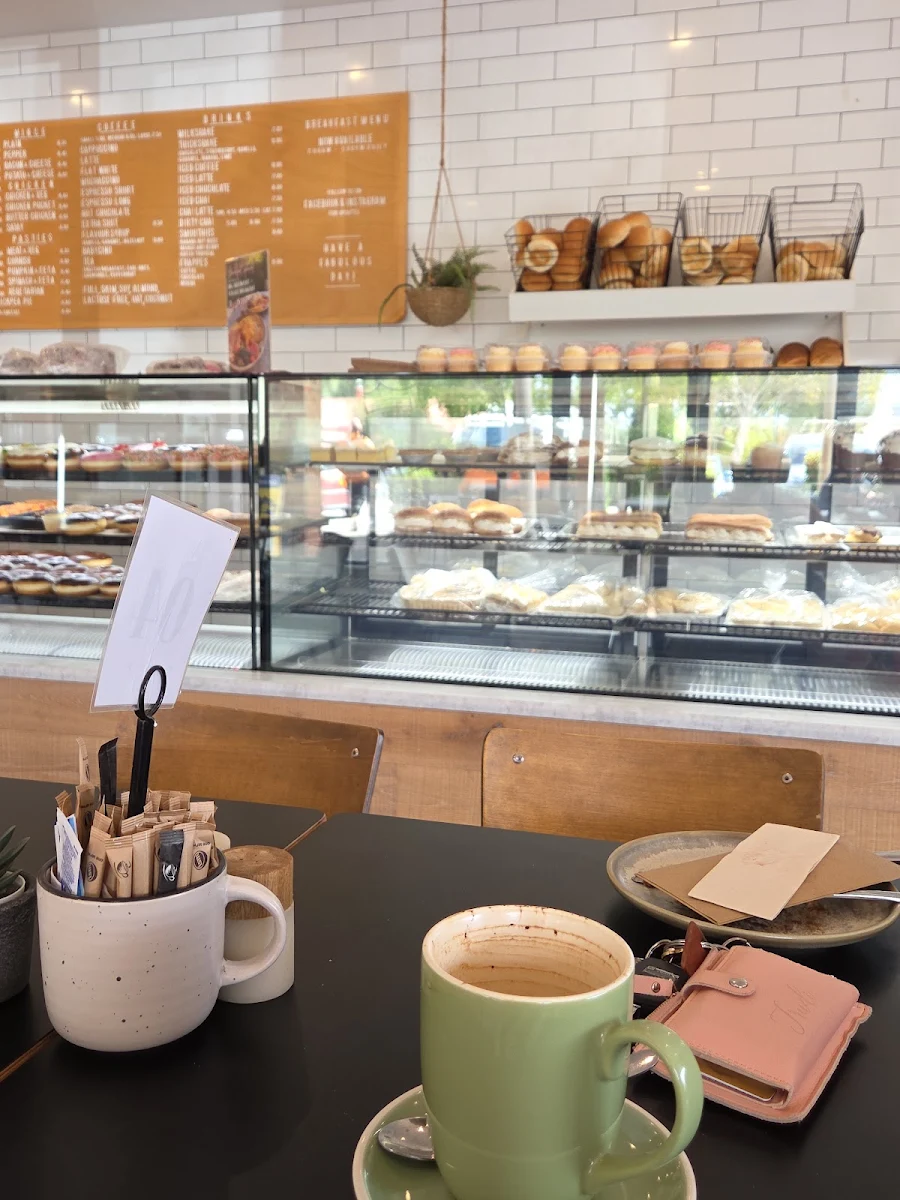Vibe, The Fabulous Baker Boys Bakery
