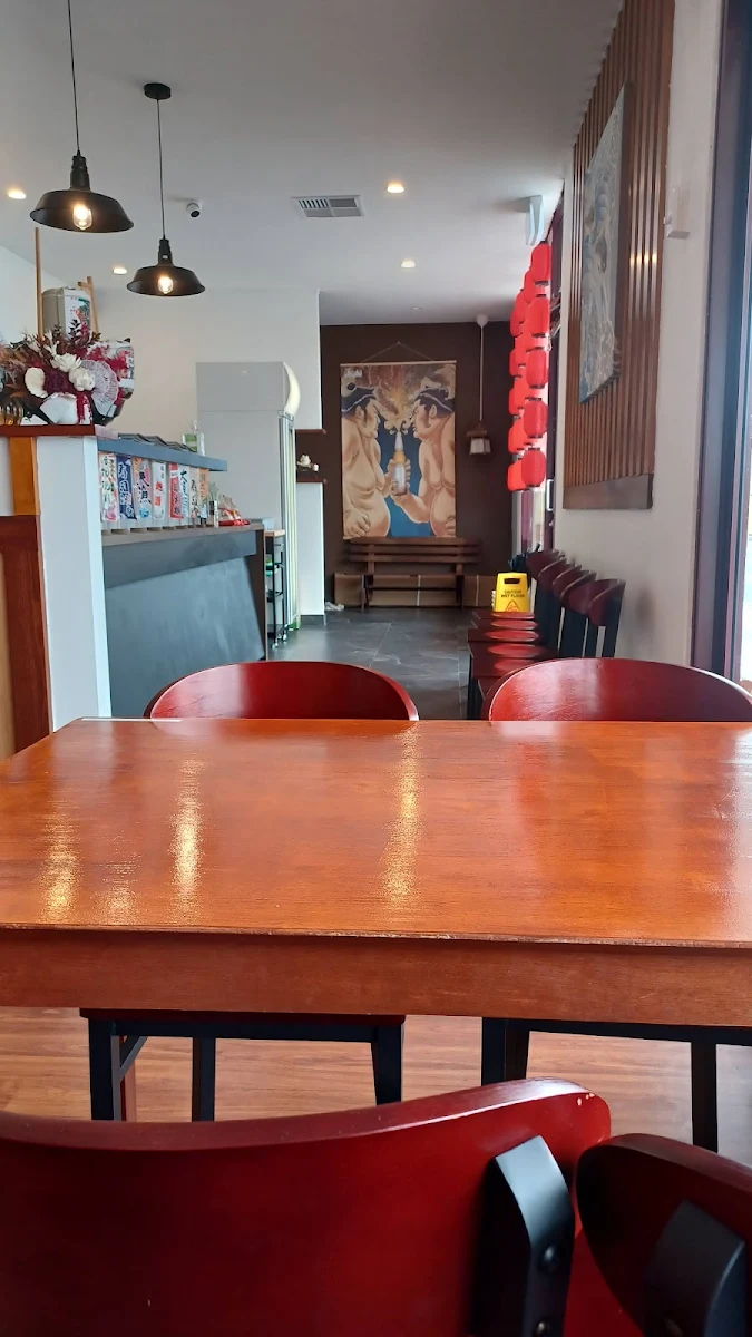 Vibe, JM SUSHI