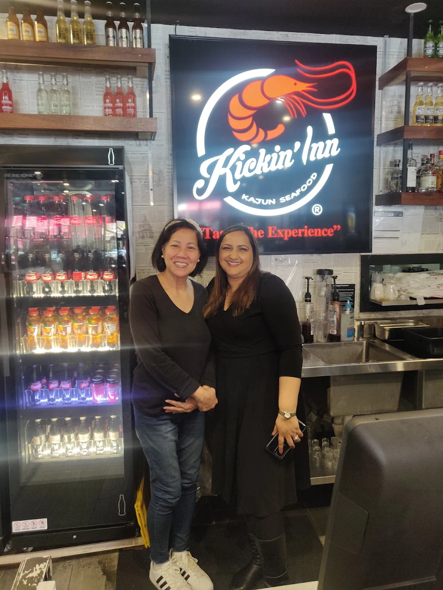 Vibe, Kickin'Inn, Canley Heights