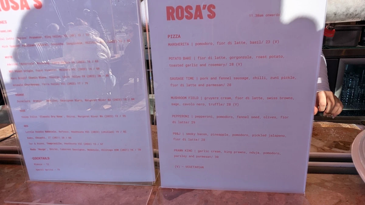 Menu, Rosa's