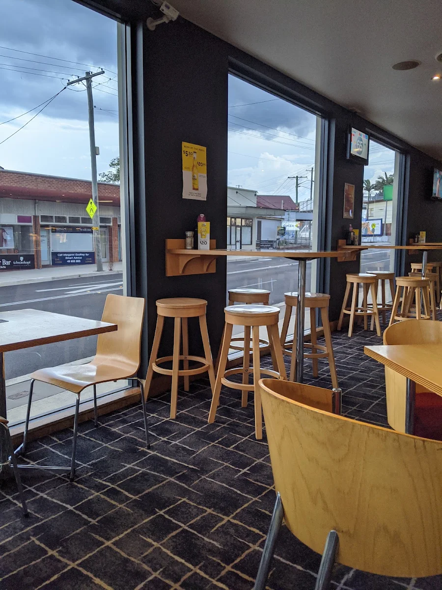 Vibe, The Gates Hotel