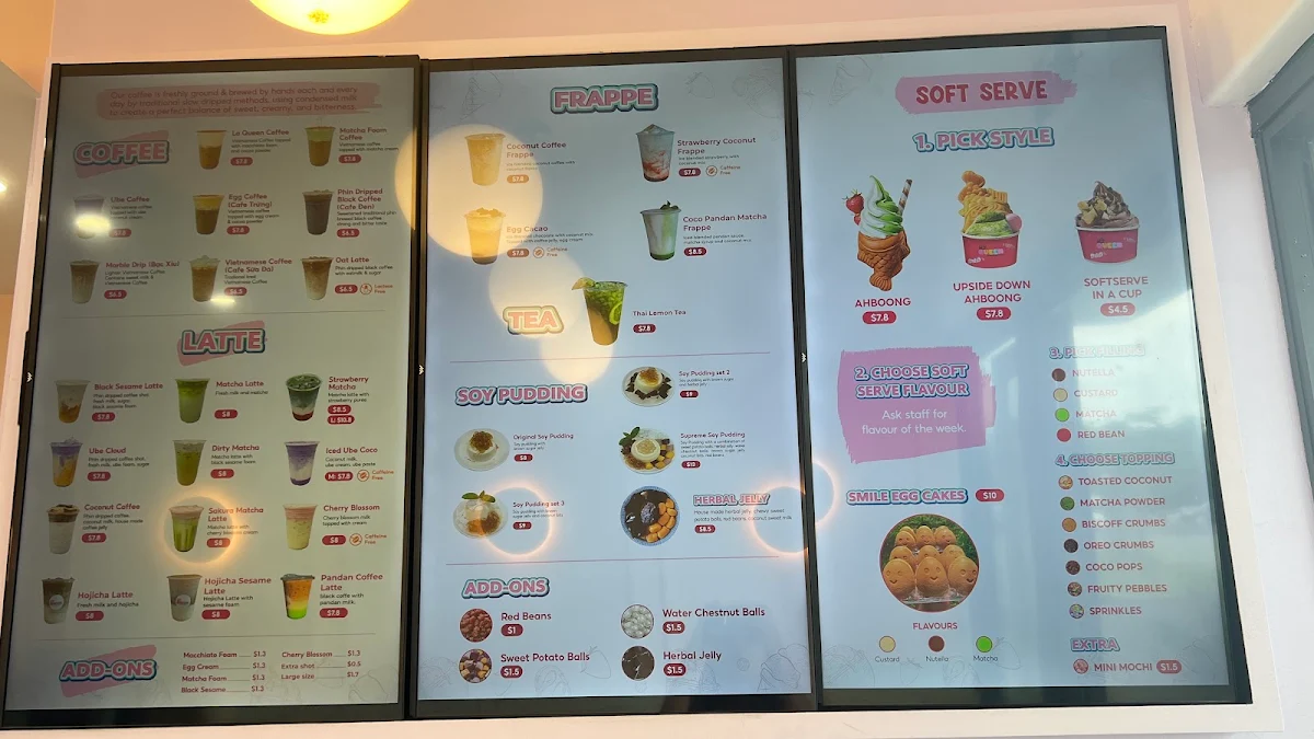 Menu, LA QUEEN DESSERTS AND DRINKS