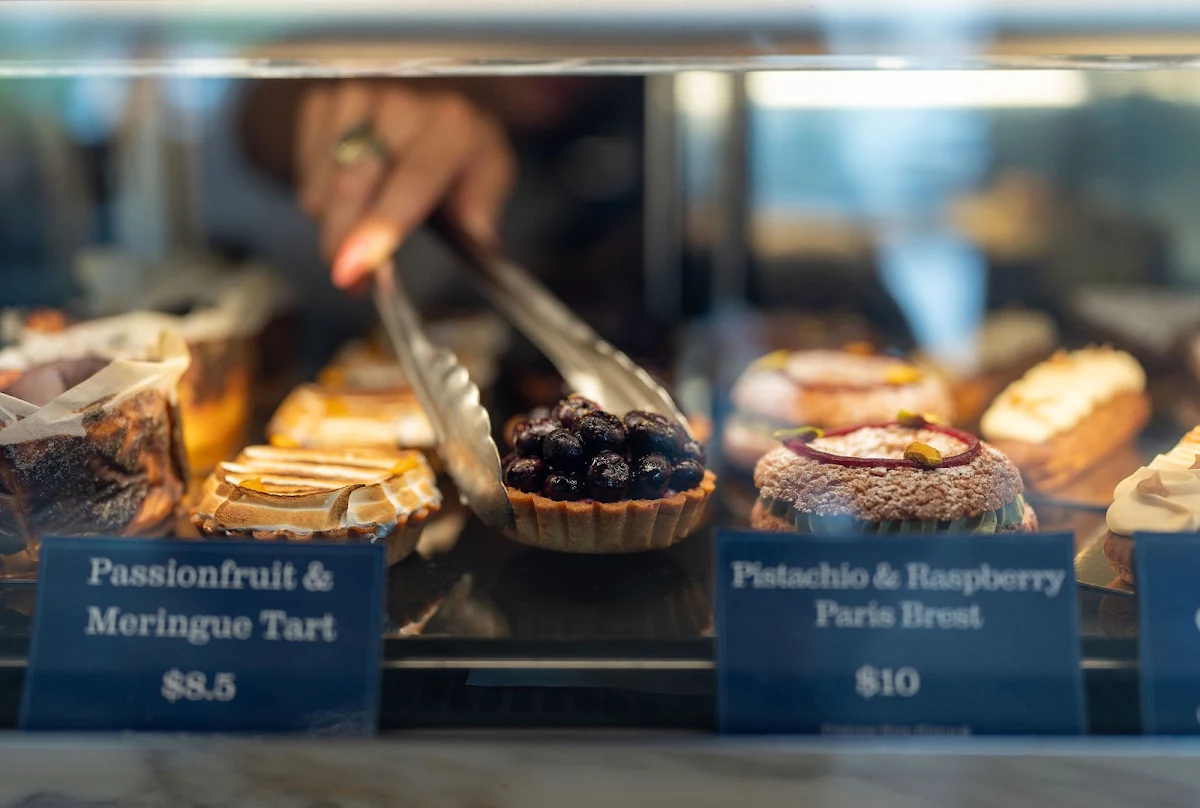 Food & drink, Café Loulou