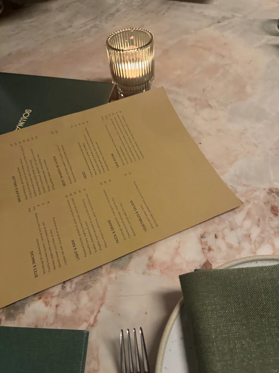 Menu, Café Loulou