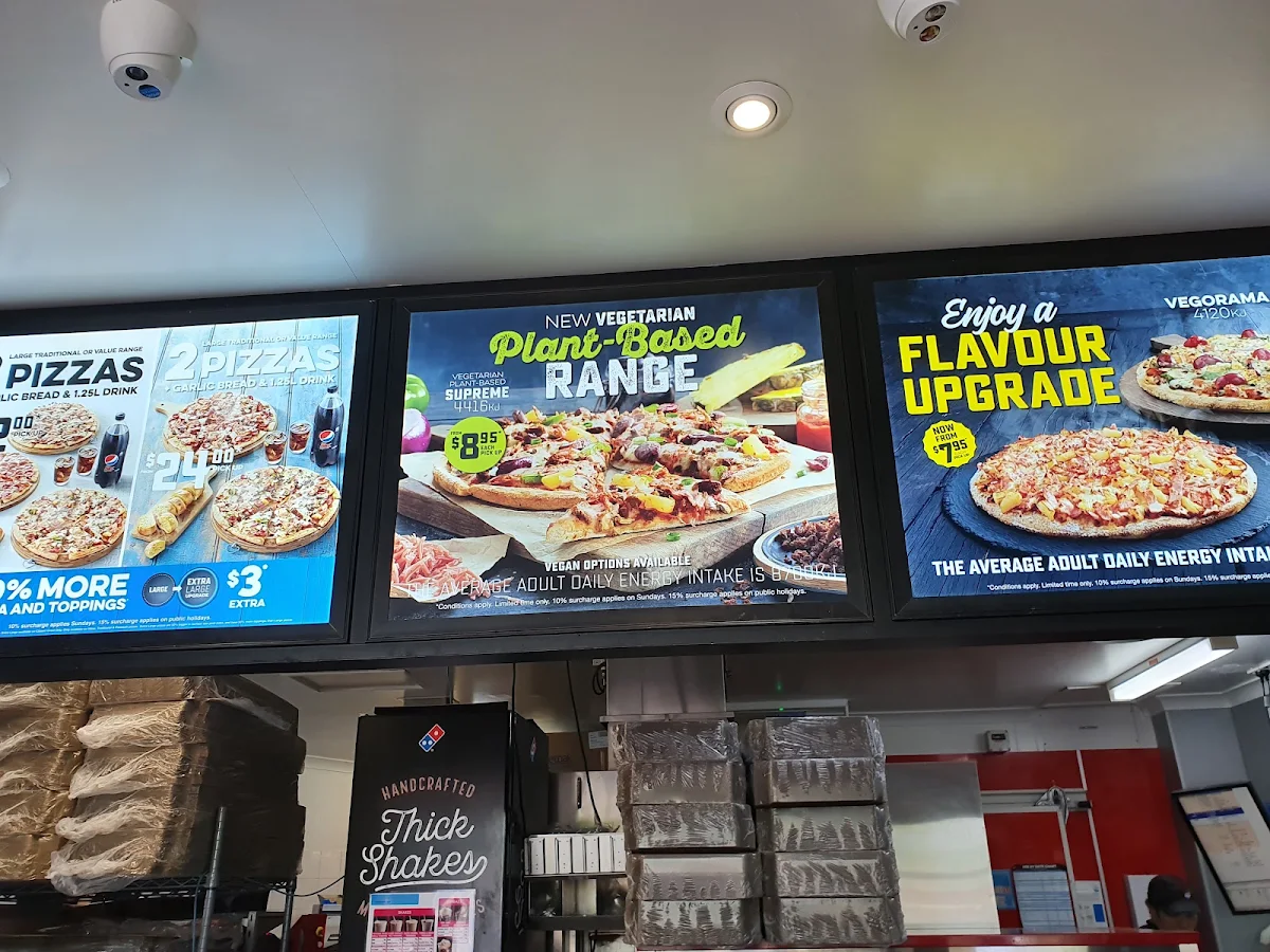 Menu, Domino's Pizza Mill Park