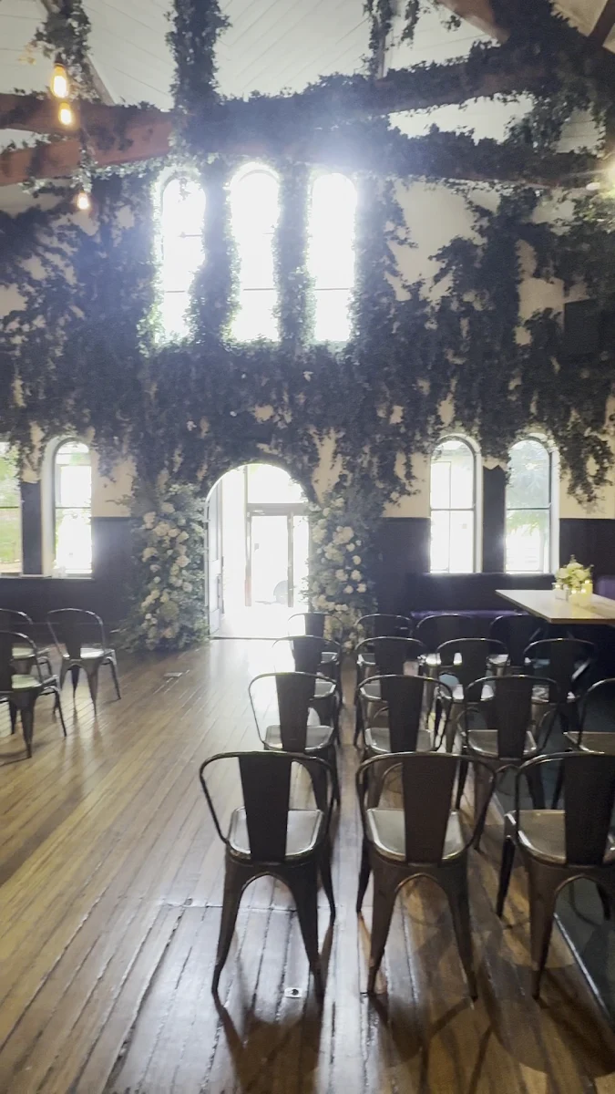 Vibe, The Hall Brunswick