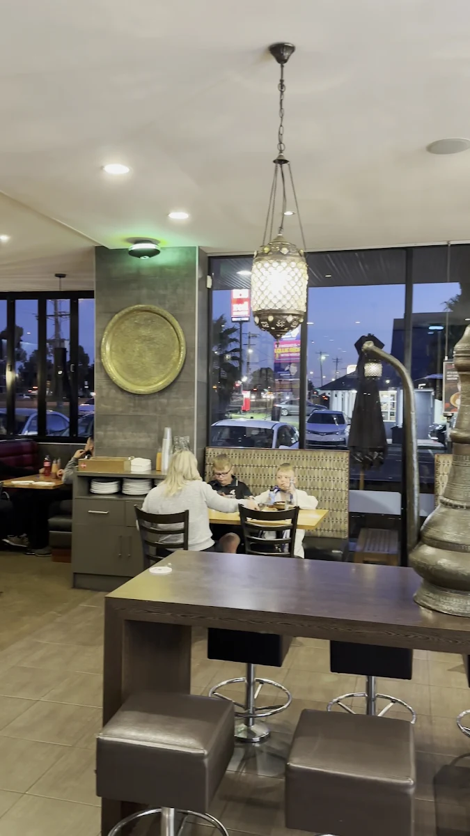 Vibe, Sheesh Grill