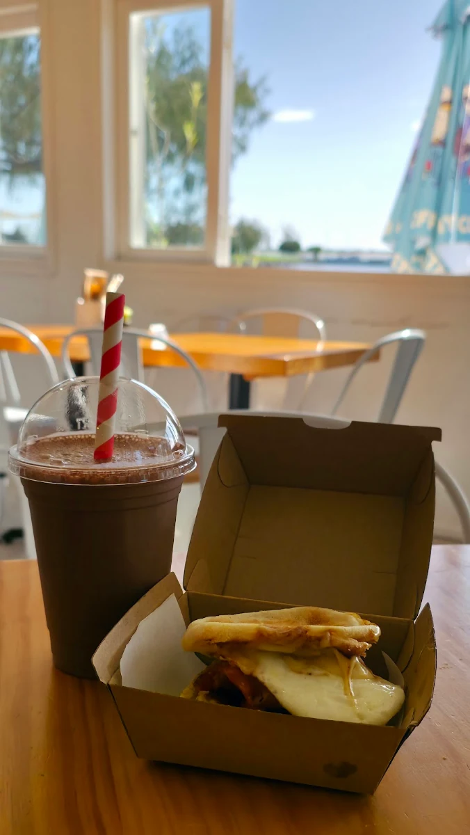 Food & drink, Broadwater Cafe