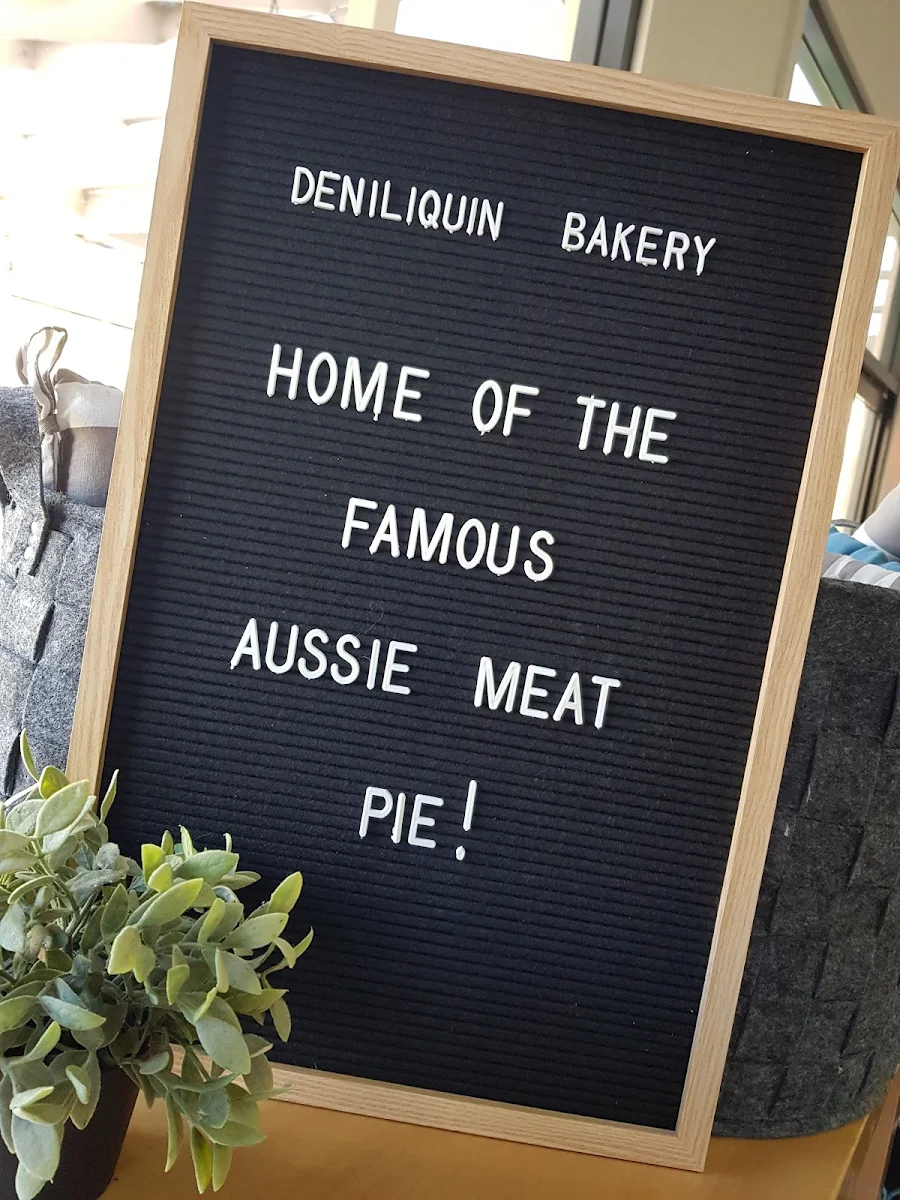Menu, Deniliquin Bakery
