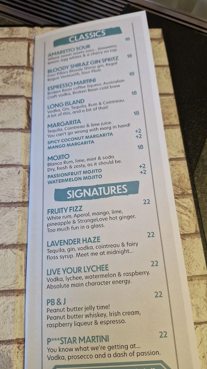 Menu, Willowdale Hotel