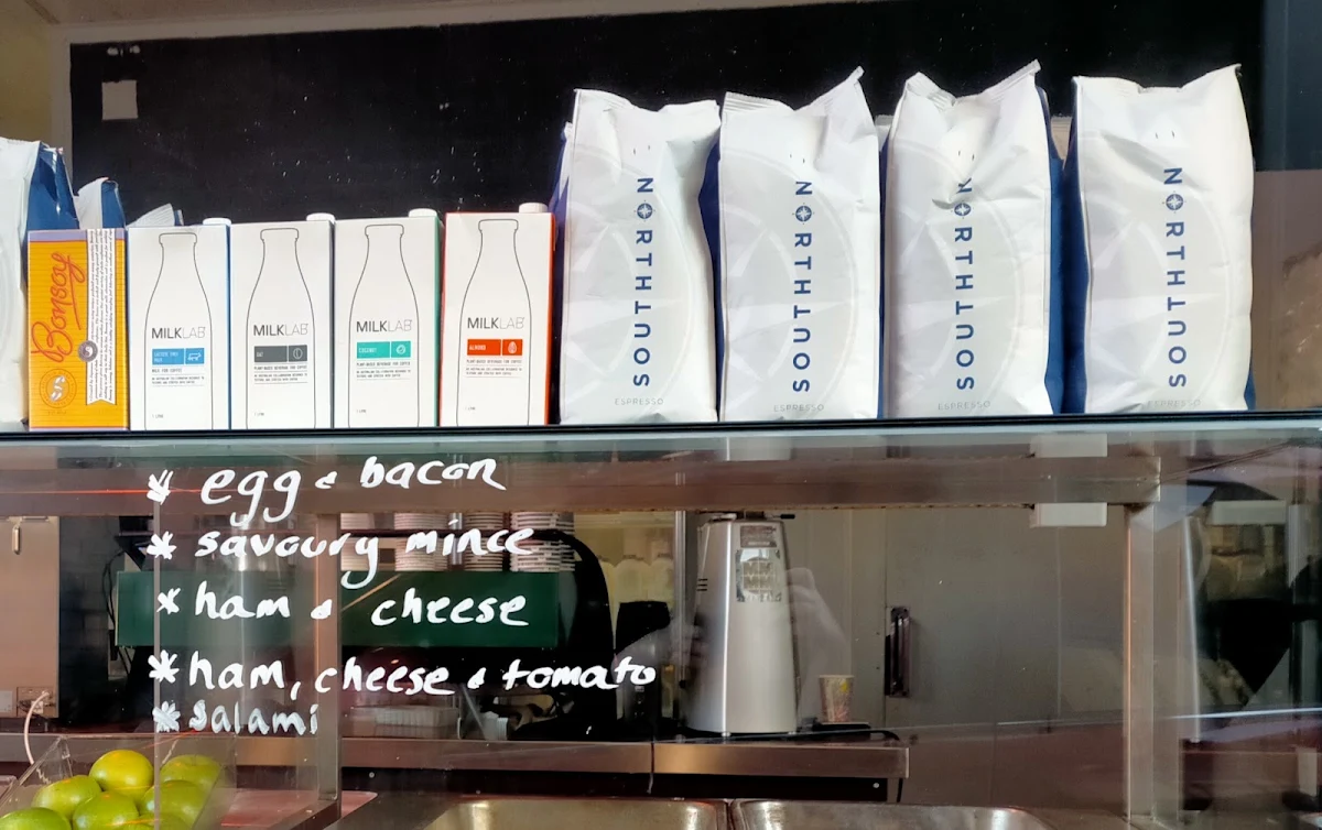 Menu, Mr Matteo @ Clarendon Hotel