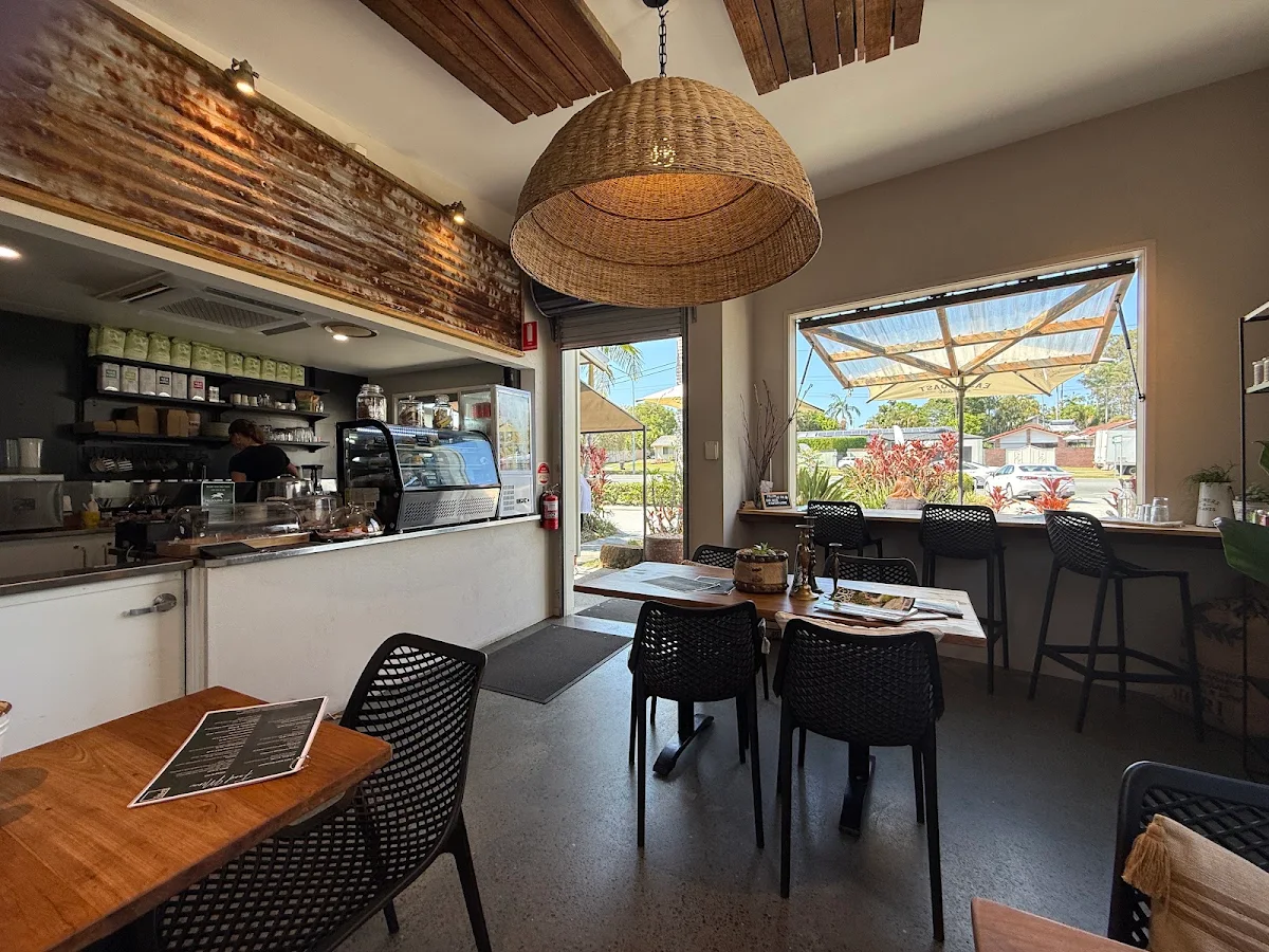 Vibe, Cafe One 40 One
