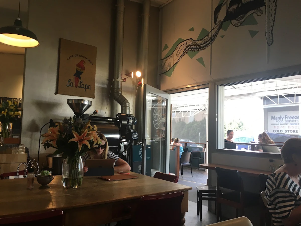 Vibe, Roseberry Street Cafe