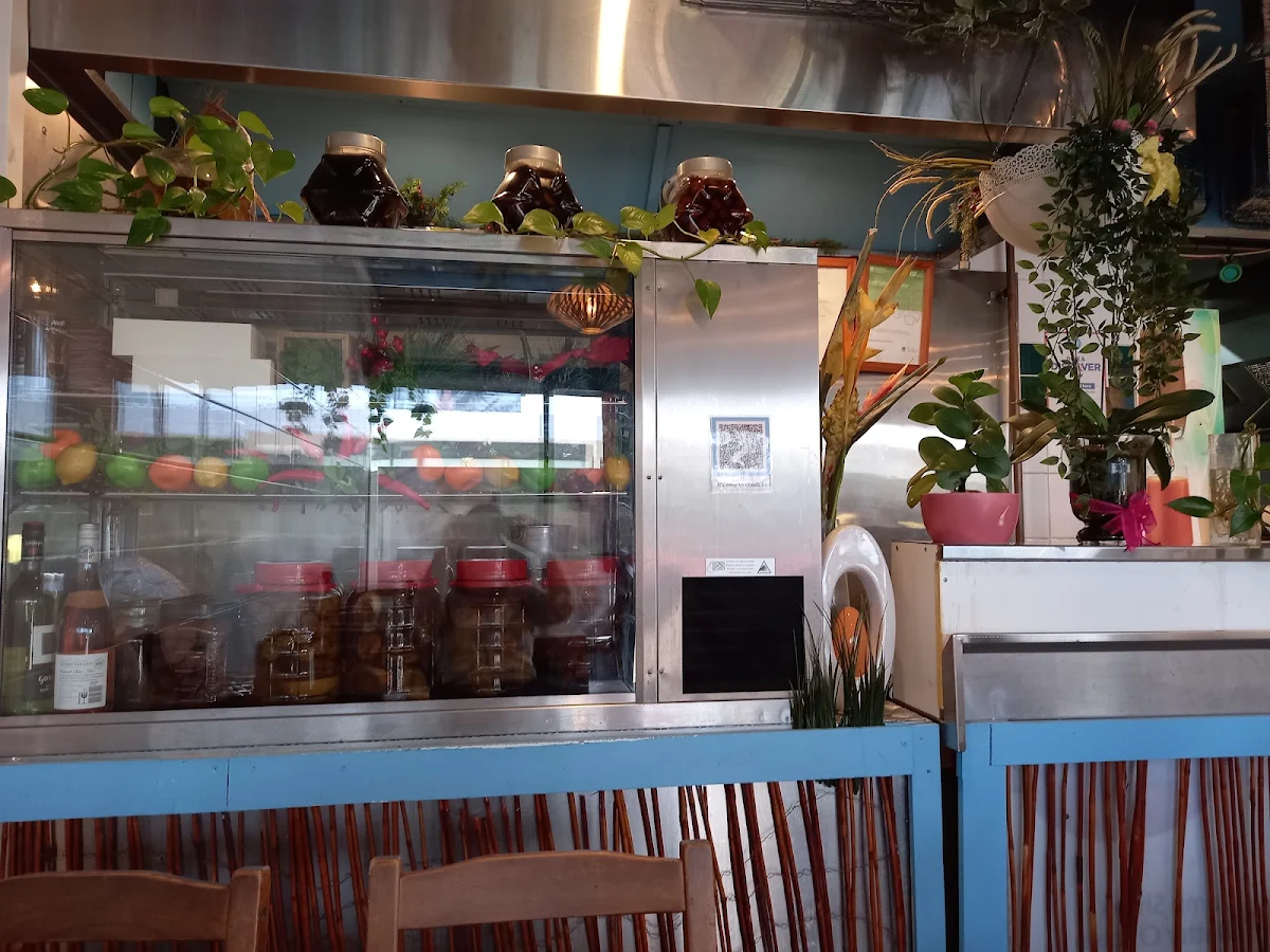 Vibe, QUÁN HƯƠNG-VIETNAMESE FOOD &Takeaway