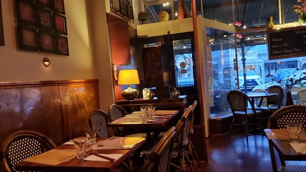 Vibe, Chin Chin's at Koto Moon