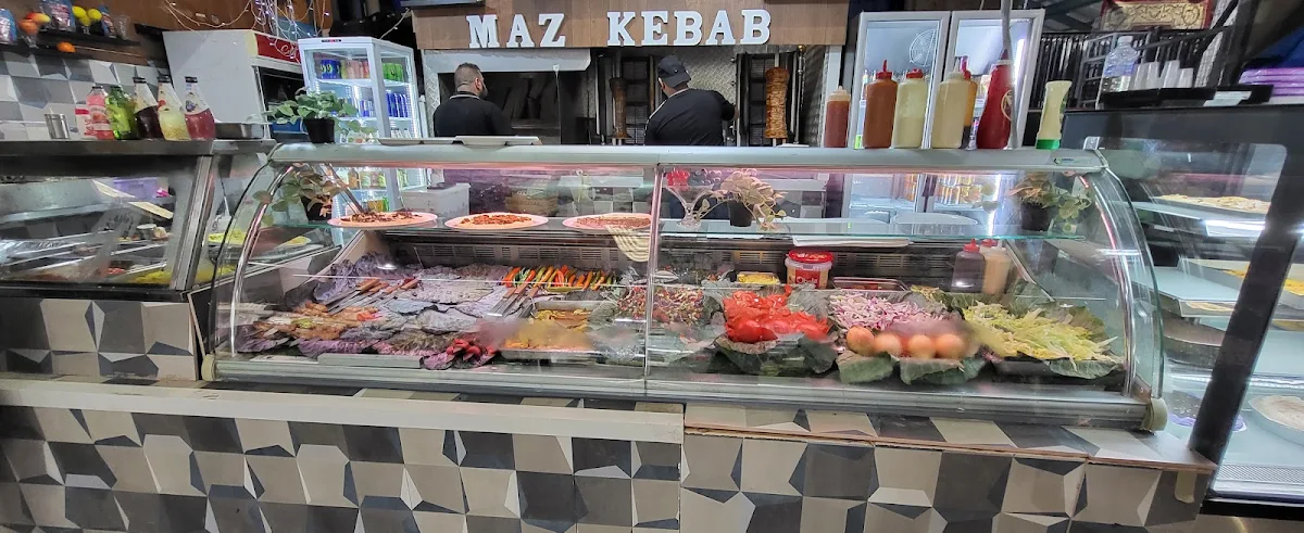 Vibe, Maz Kebab