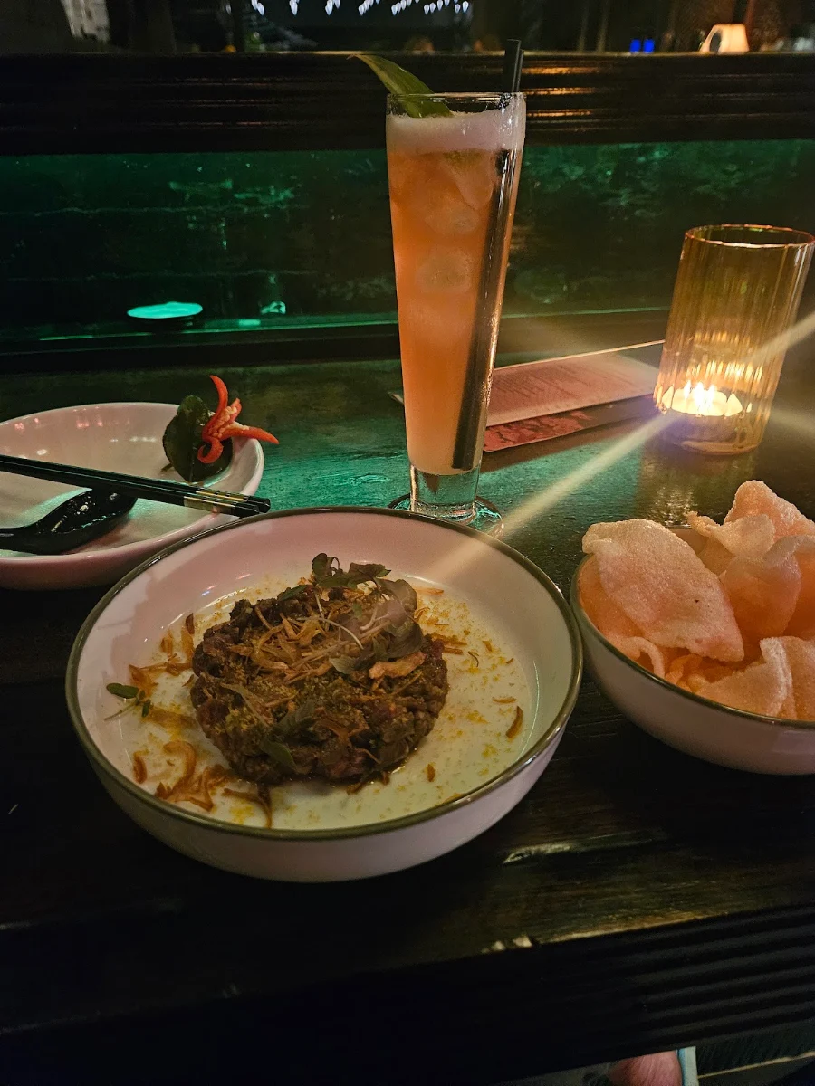 Food & drink, Hutong Harry's