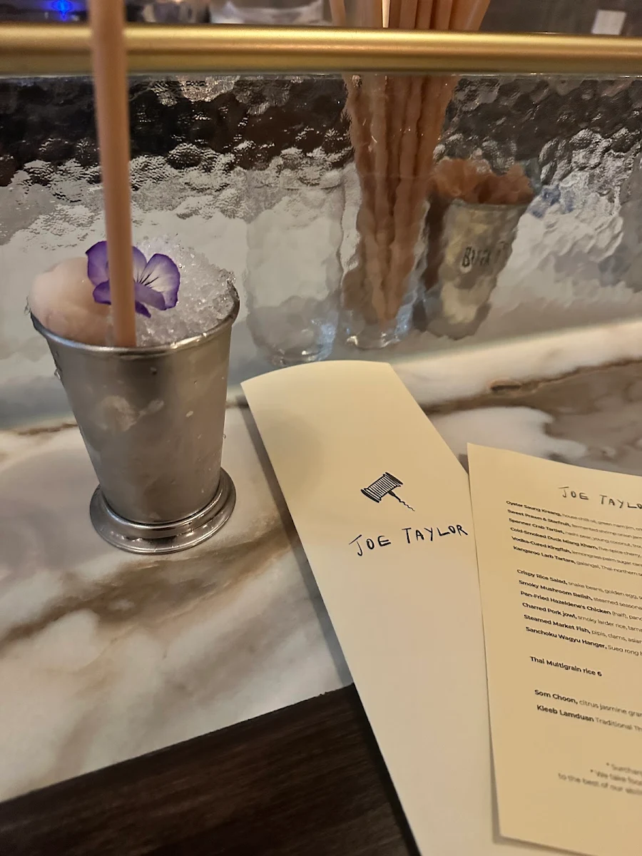 Menu, Joe Taylor