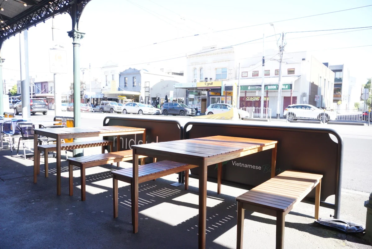 Vibe, Midside Bakery