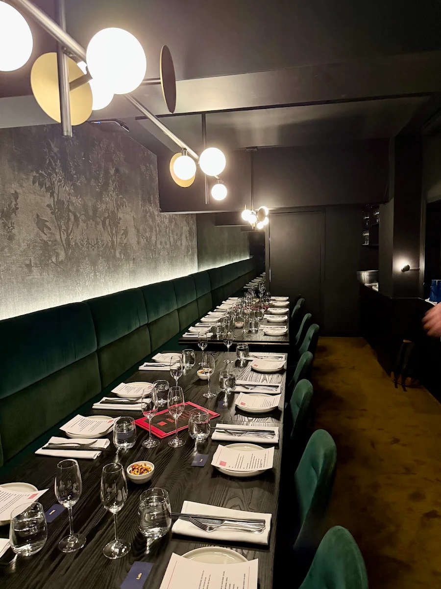 Vibe, Lucy Liu Kitchen and Bar