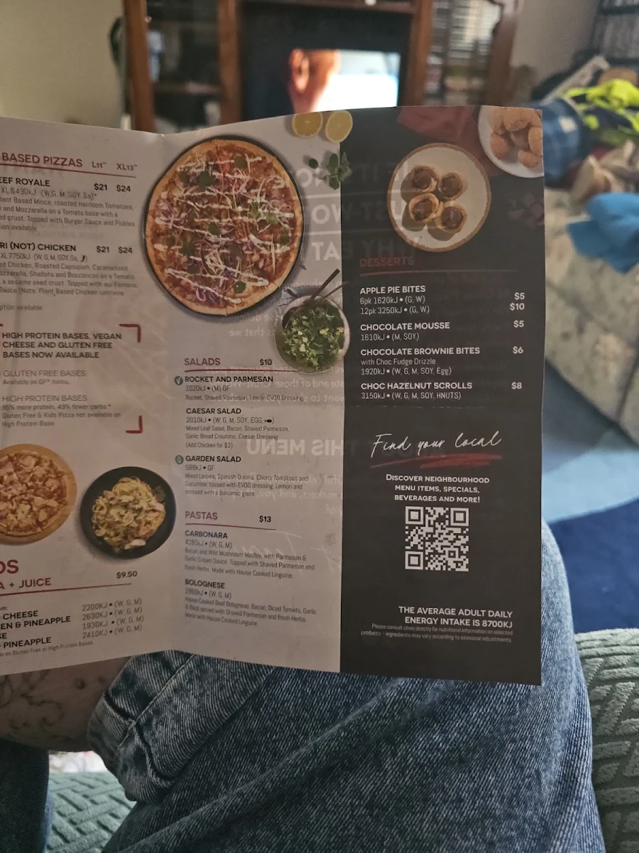 Menu, Crust Pizza Worrigee