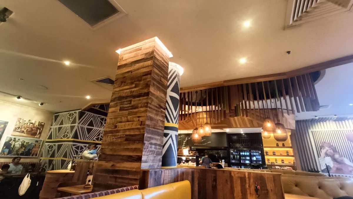Vibe, Nando's Werribee Pacific