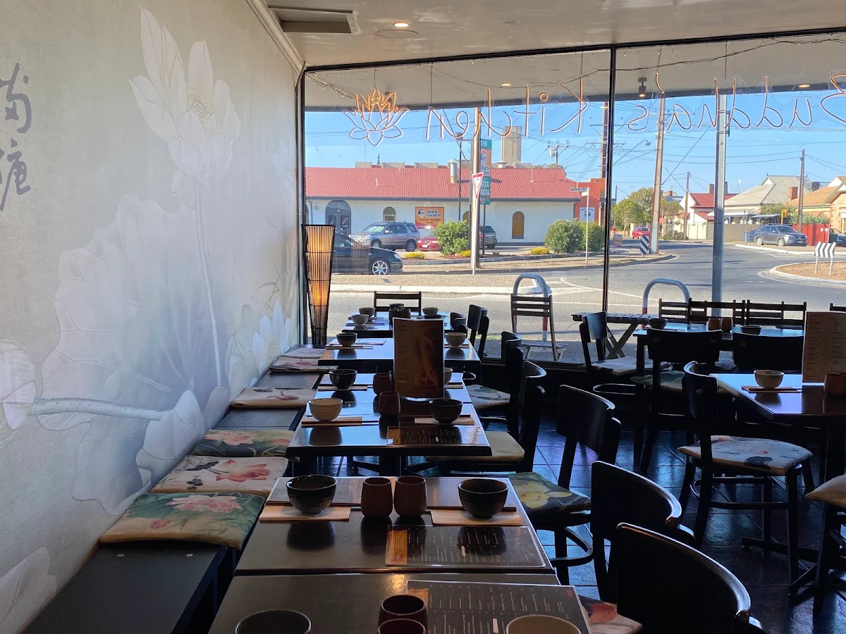 Vibe, Buddha's Kitchen