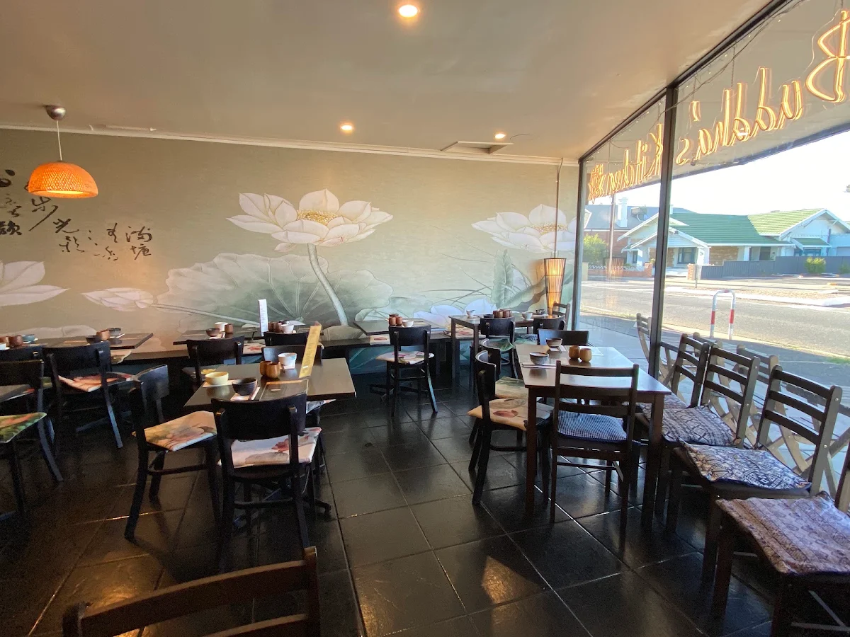 Vibe, Buddha's Kitchen