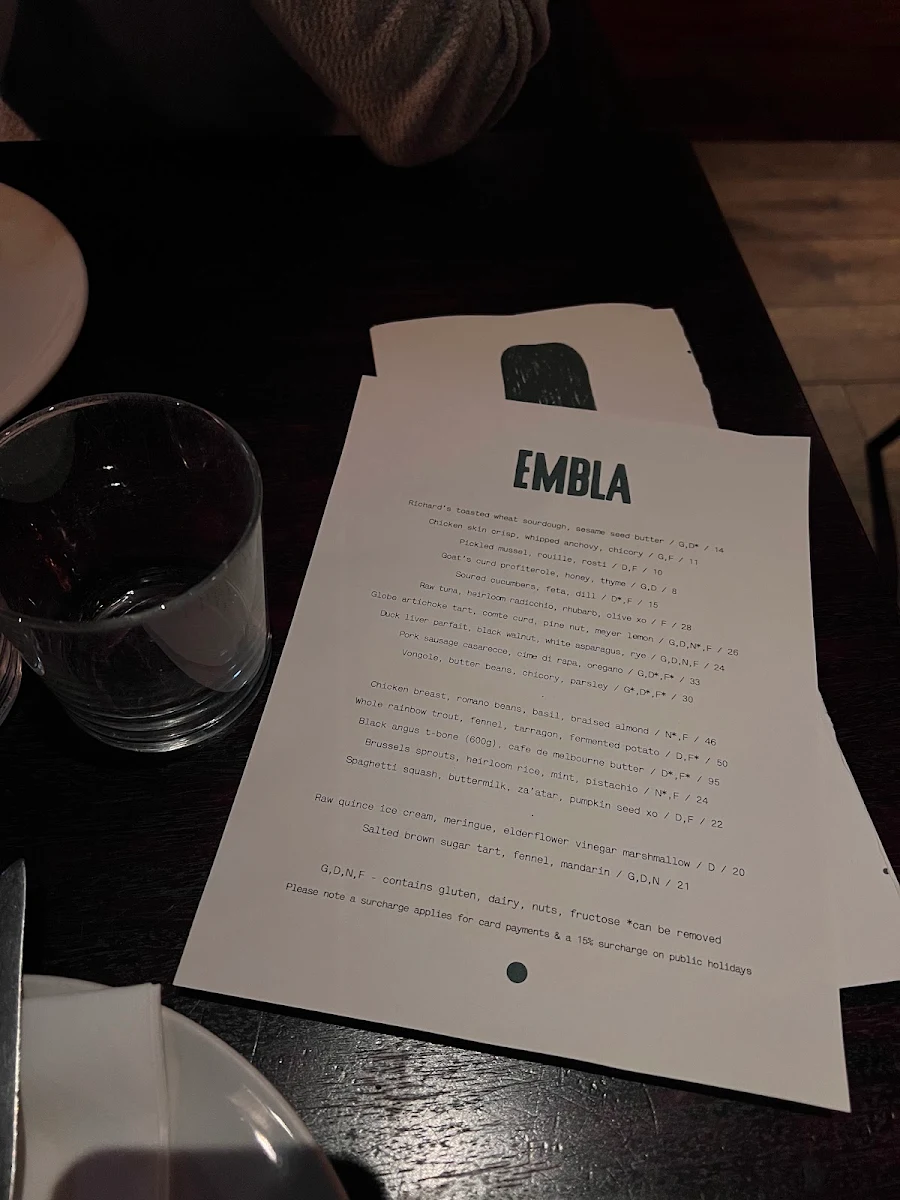 Menu, Embla