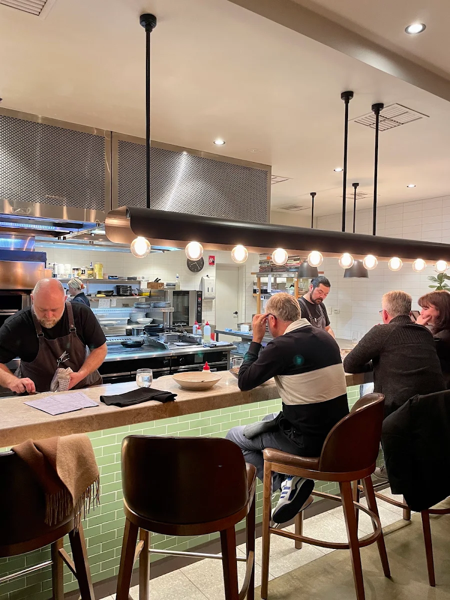 Vibe, Yarri Restaurant + Bar