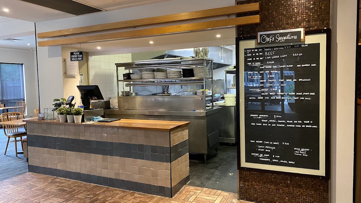 Menu, Olinda Creek Hotel