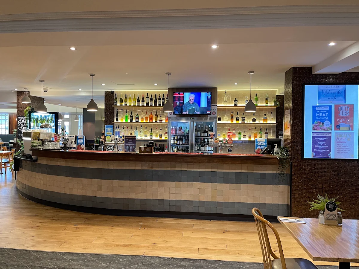 Vibe, Olinda Creek Hotel