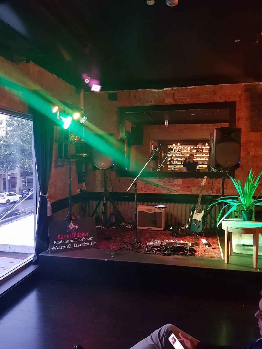 Vibe, The Loft