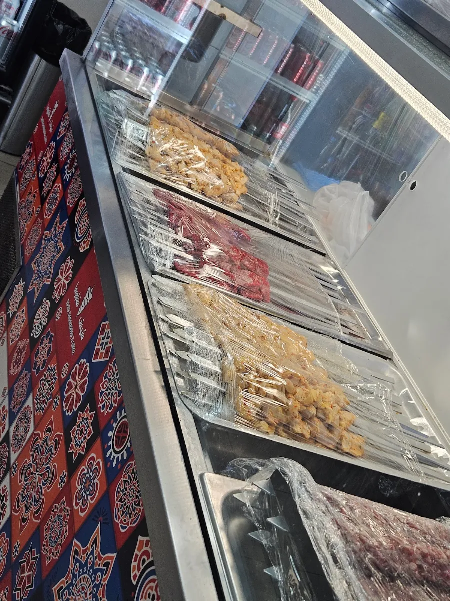 Vibe, Shish Shawarma & Grill