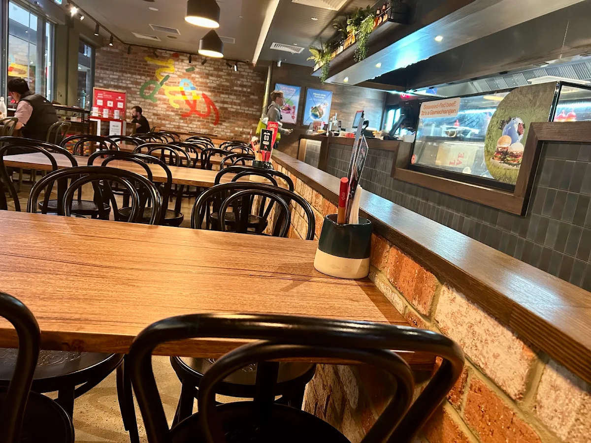 Vibe, Grill'd Burgers - Kingsway
