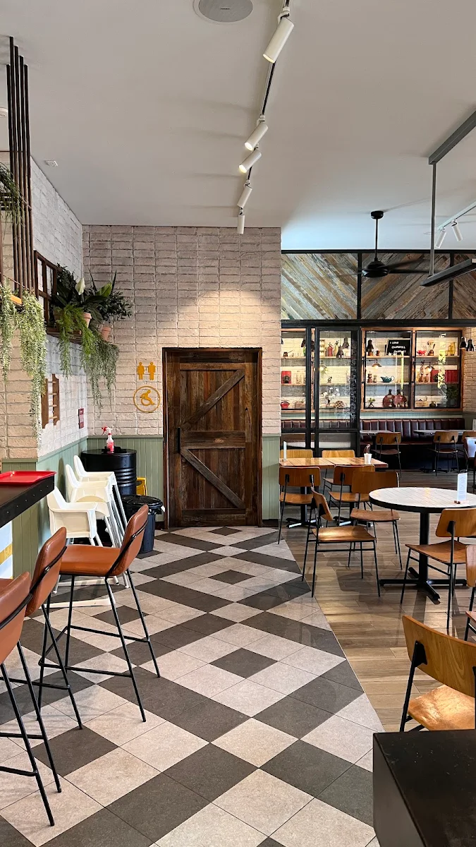 Vibe, Chargrill Charlie's Drummoyne