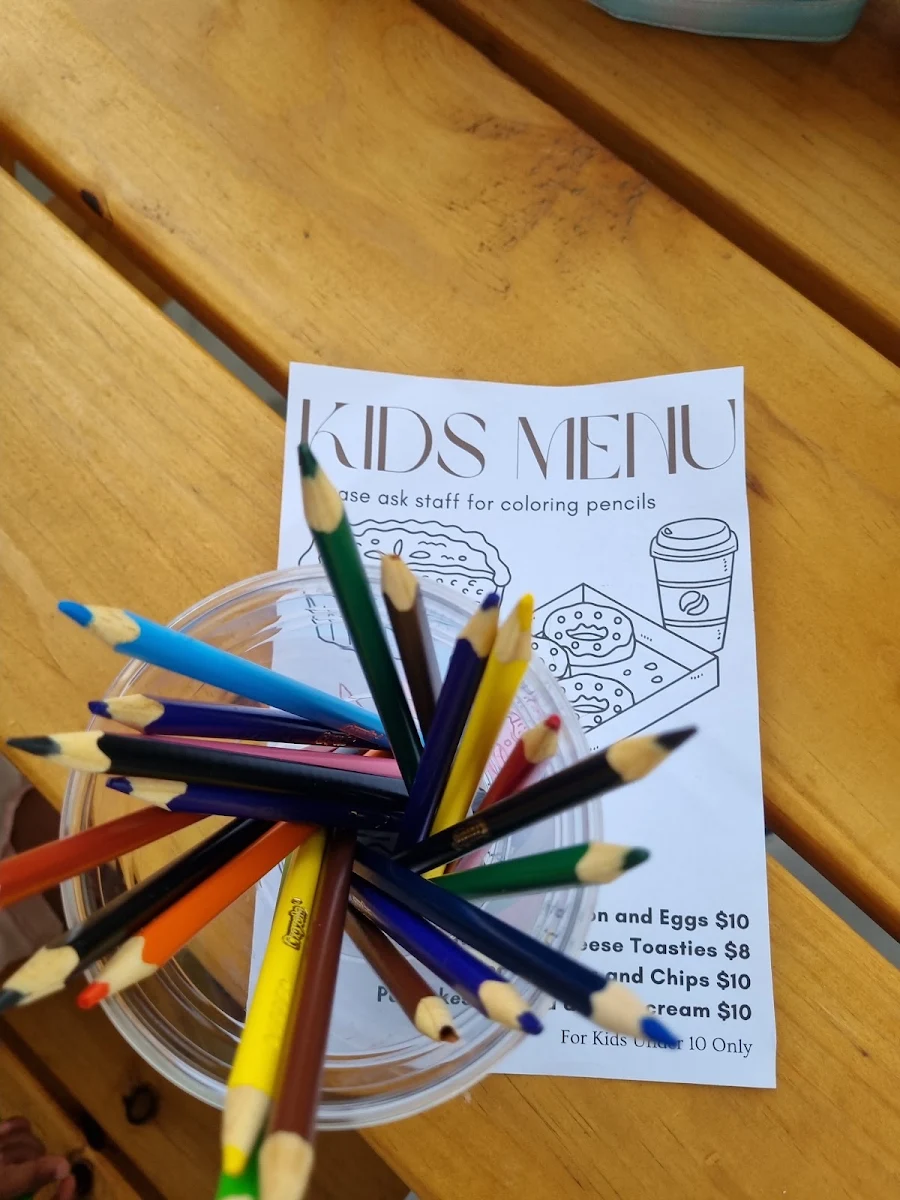 Menu, Middle Ground