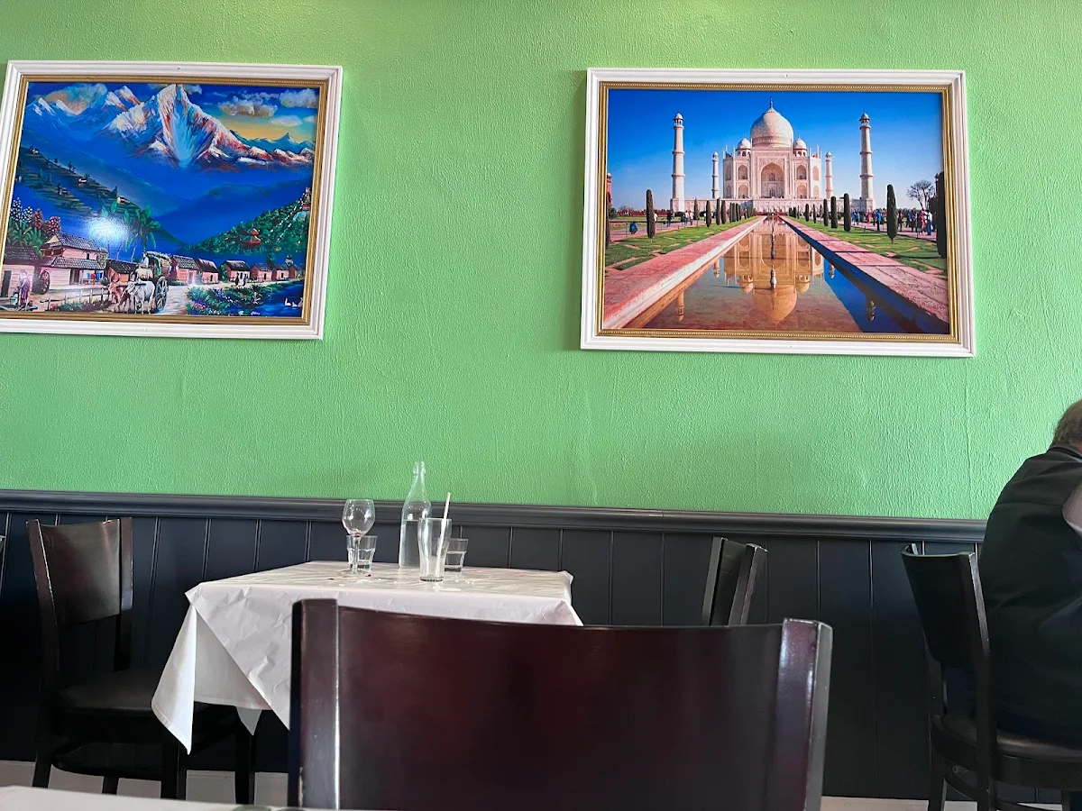 Vibe, Marpha Indian & Nepali Restaurant