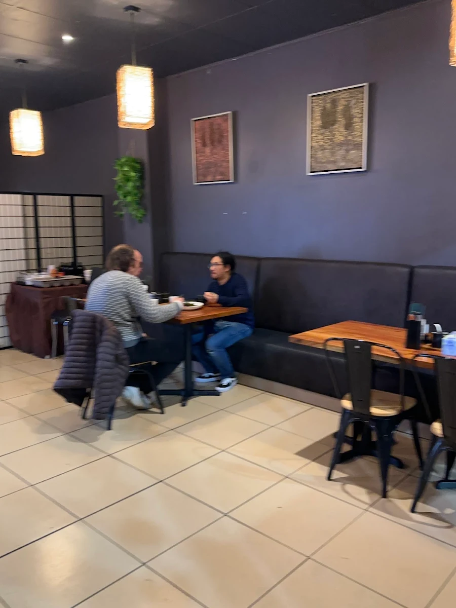 Vibe, Ben Ben Dumpling Kitchen
