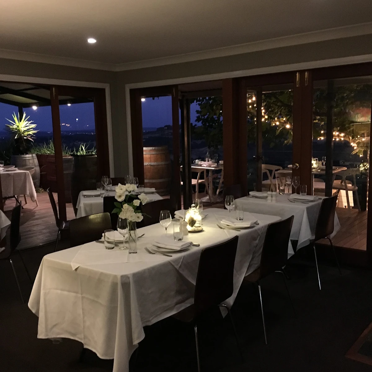 Vibe, Sister's Rock Restaurant