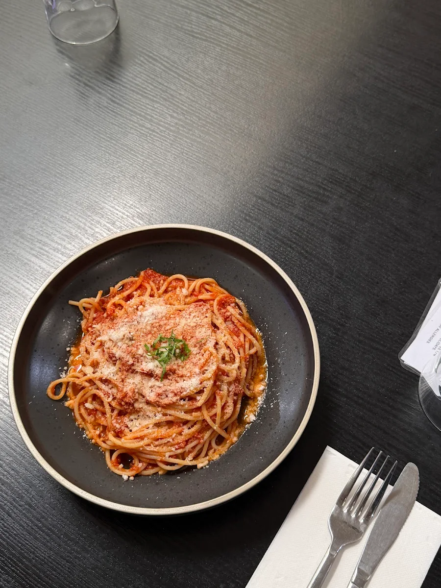 Food & drink photo 3