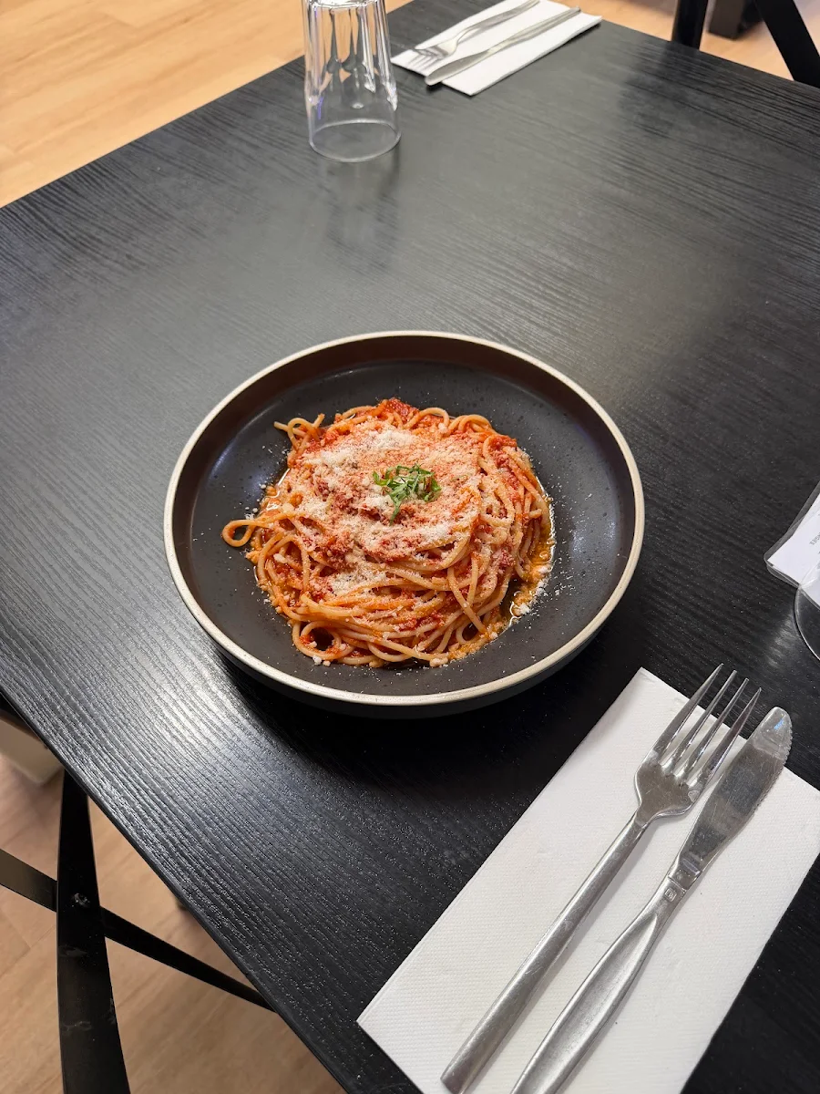 Food & drink photo 7