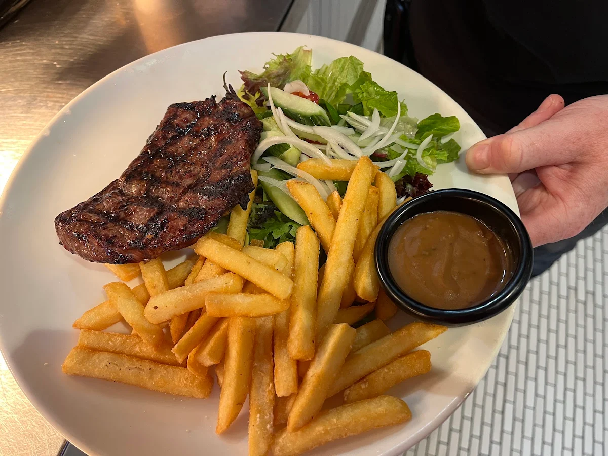 Food & drink, Caringbah Hotel
