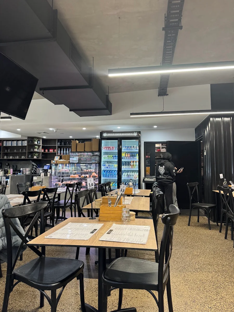 Vibe, Wolf Cafe & Eatery