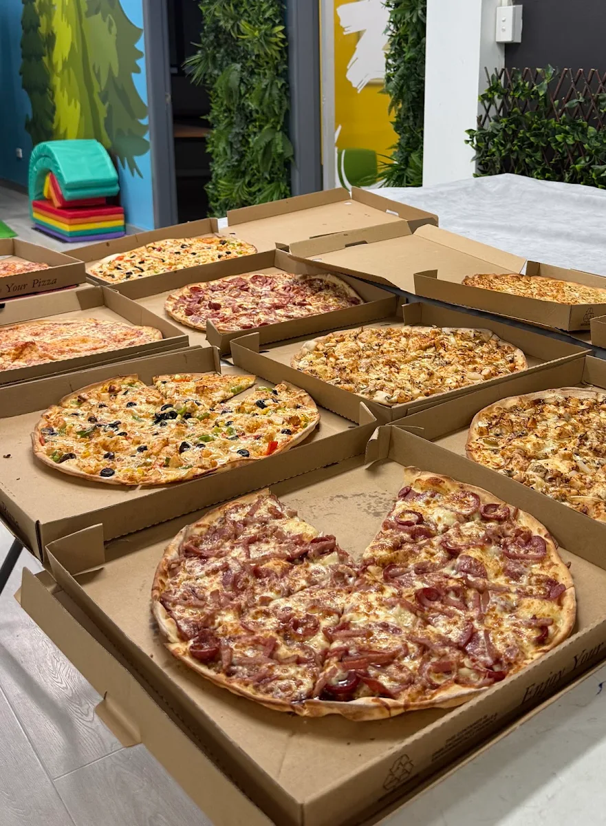 Food & drink, Haus Of Pizza Cafe