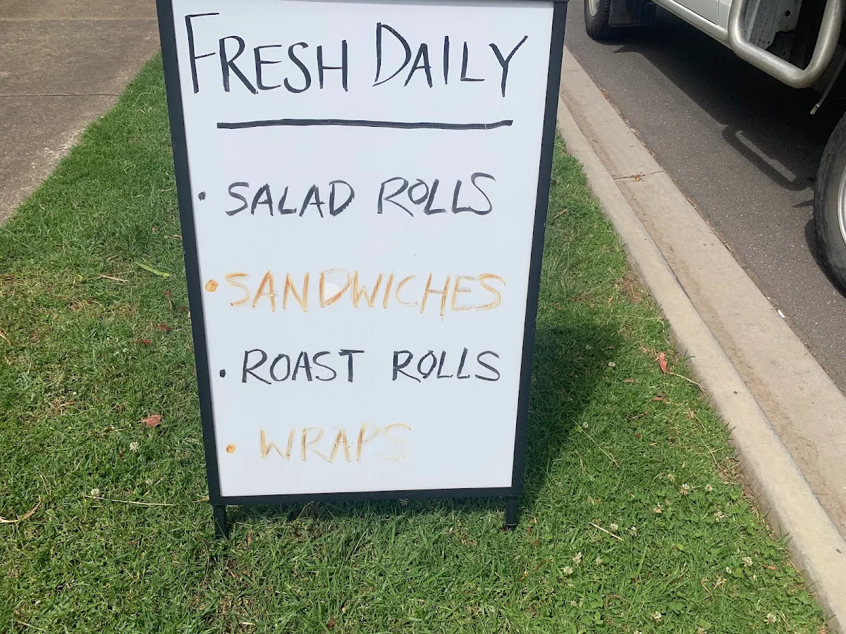 Menu, Frankies takeaway and cafe