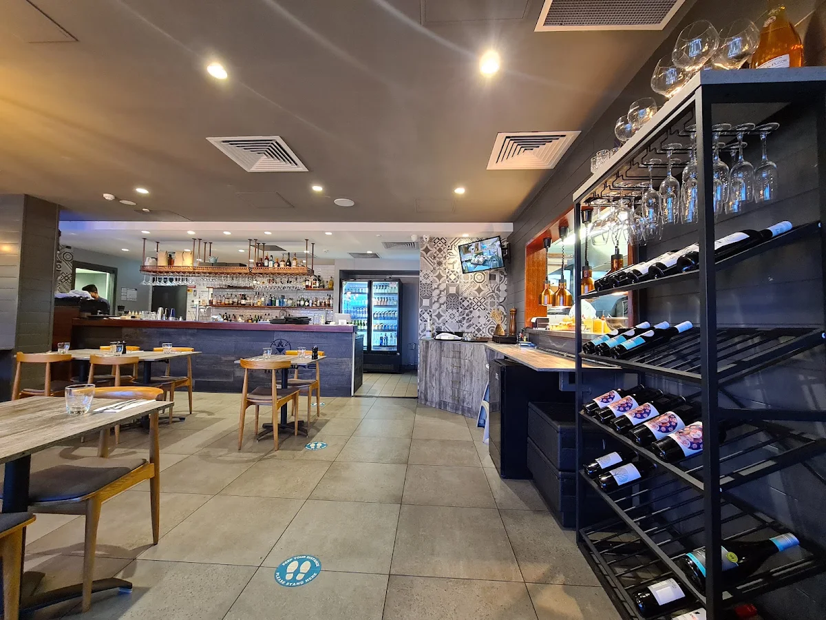 Vibe, Bluestone Bar & Kitchen